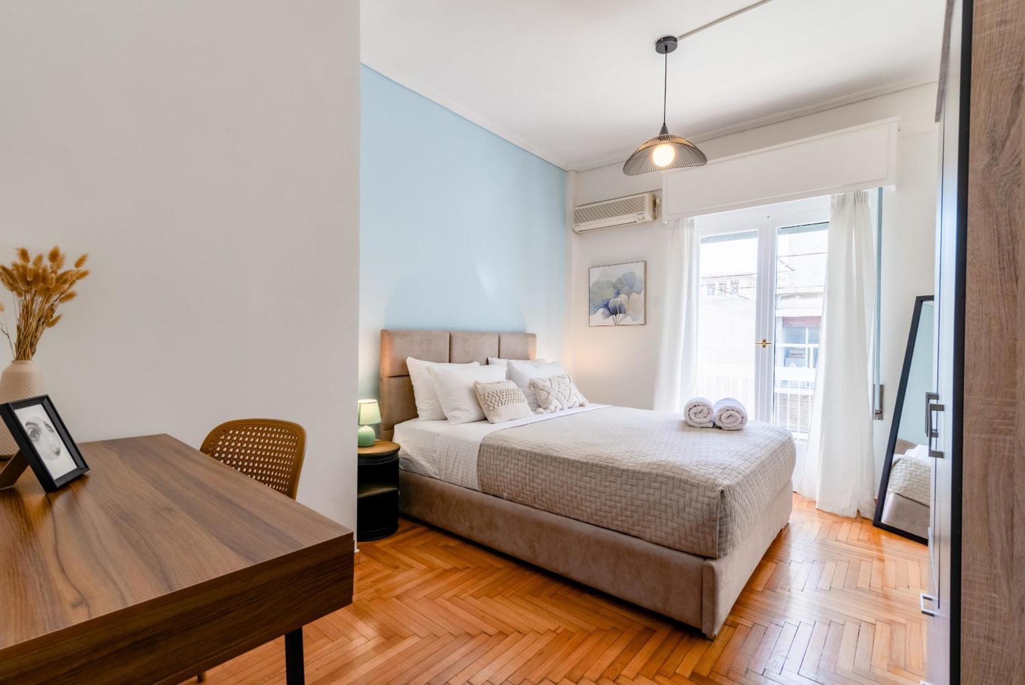 Exarchia Artistic Getaway For Groups Atenas Exterior foto