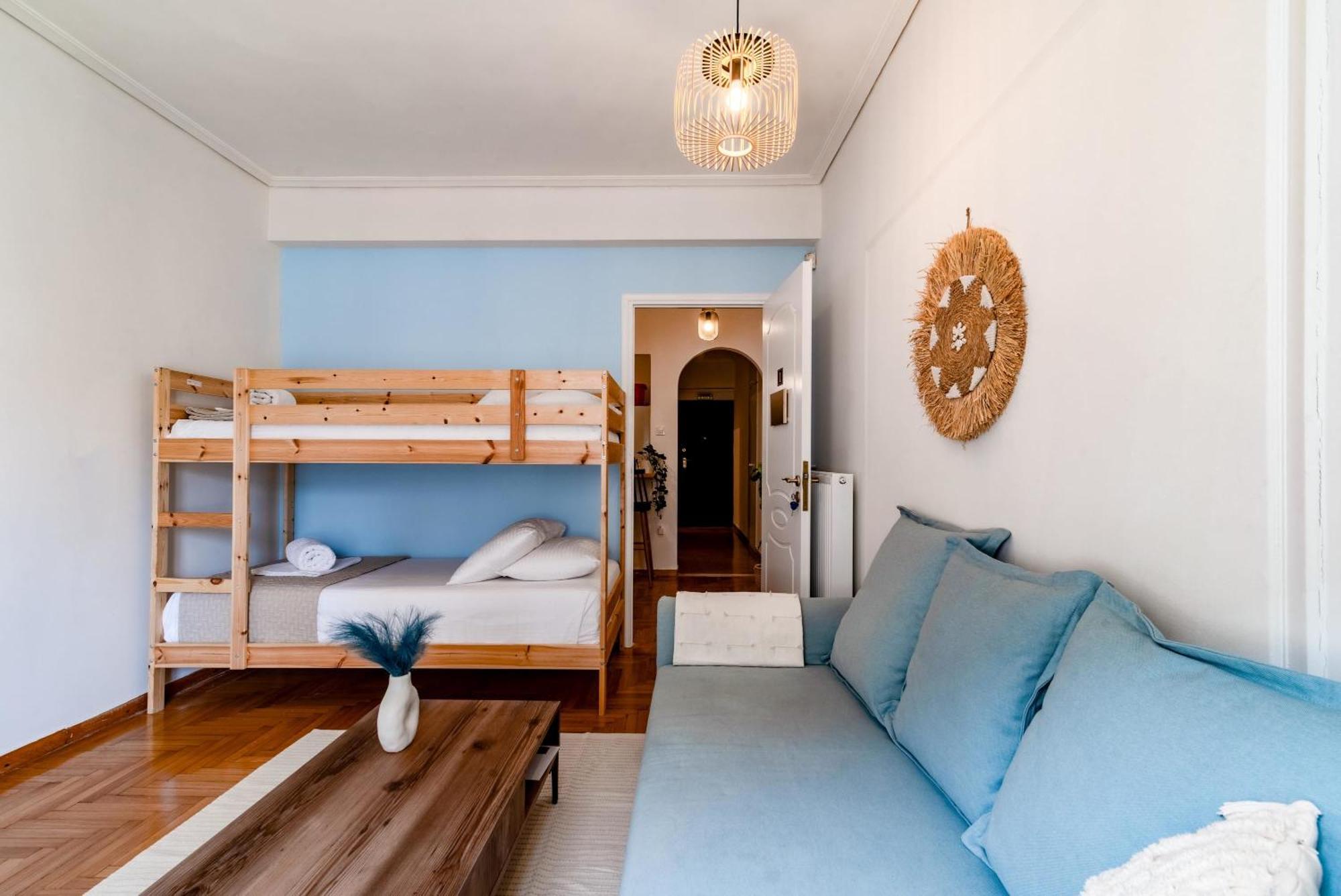 Exarchia Artistic Getaway For Groups Atenas Exterior foto